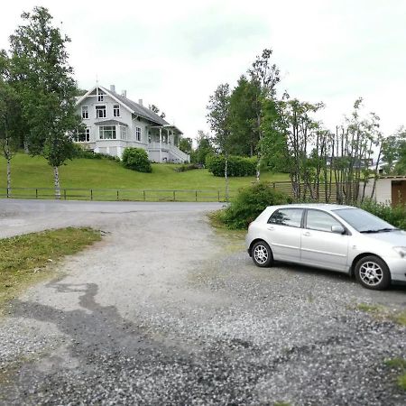 Big, Spacious Apartment With Free Parking Tromsø Buitenkant foto